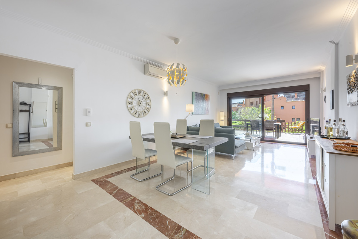 Huis te koop in Estepona | 2 slaapkamers H5456635