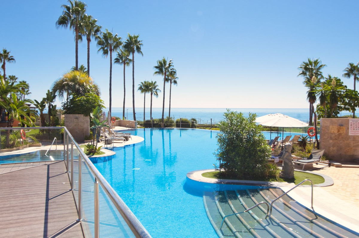 Huis te koop in Estepona | 2 slaapkamers H5457070