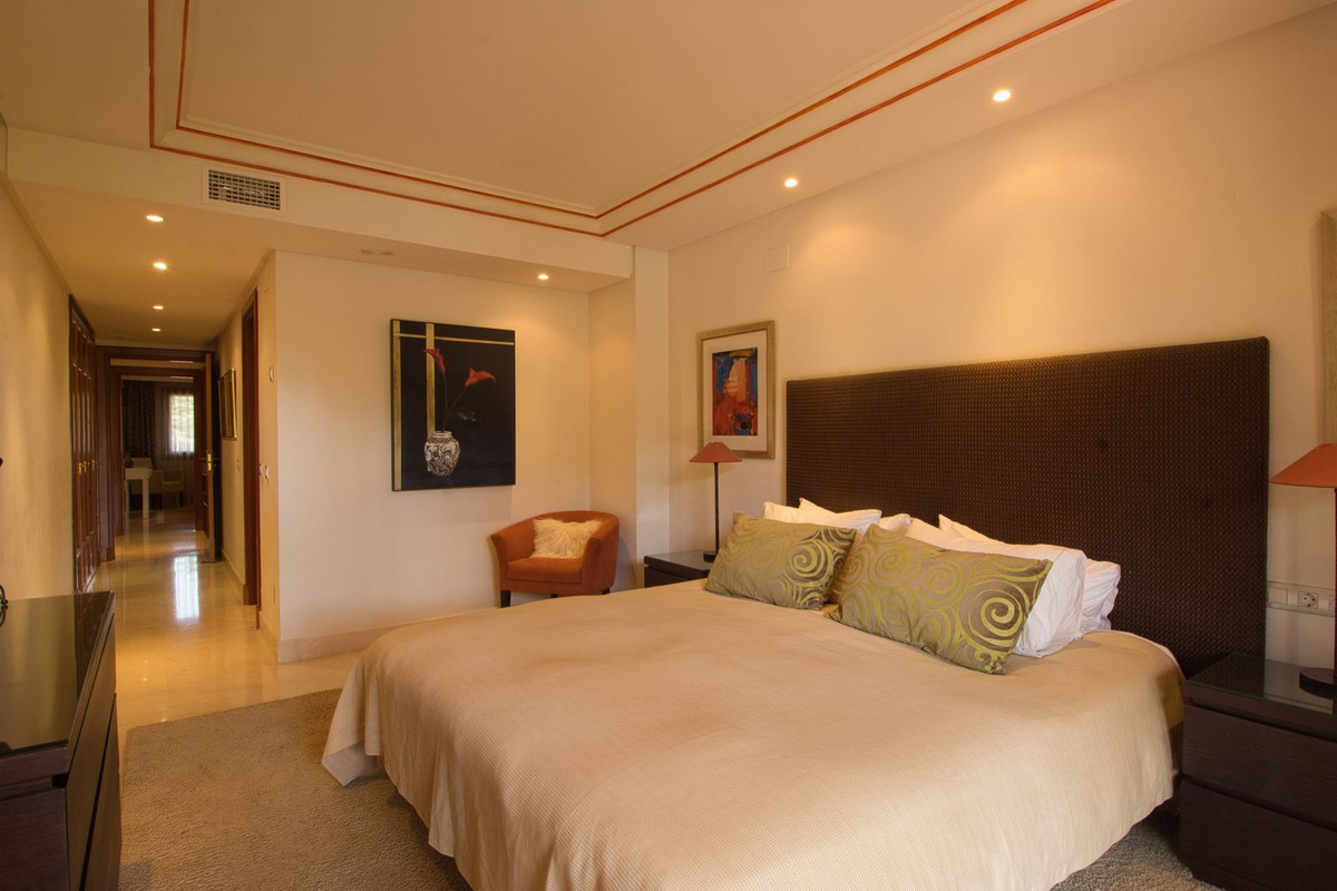 Huis te koop in Estepona | 2 slaapkamers H5457070