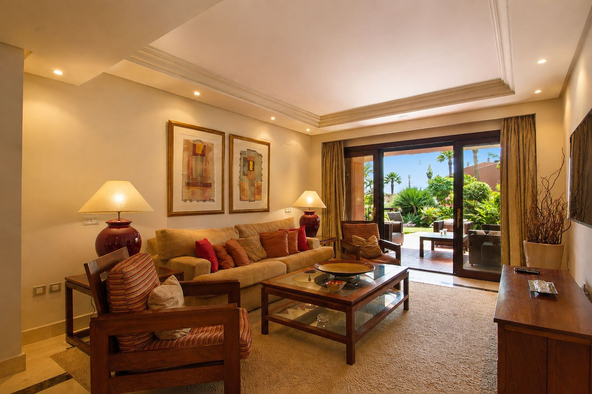 Huis te koop in Estepona | 2 slaapkamers H5457070