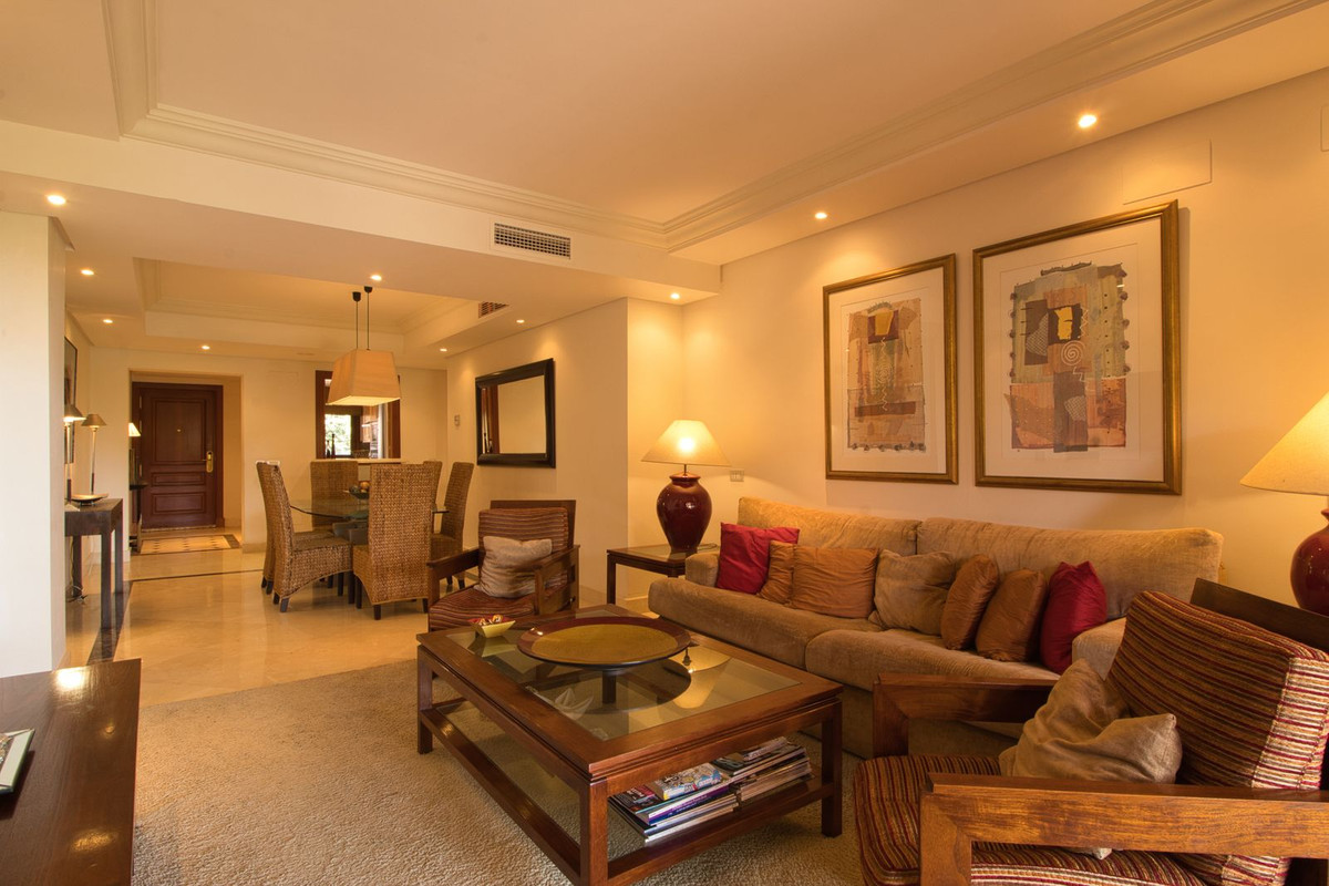 Huis te koop in Estepona | 2 slaapkamers H5457070