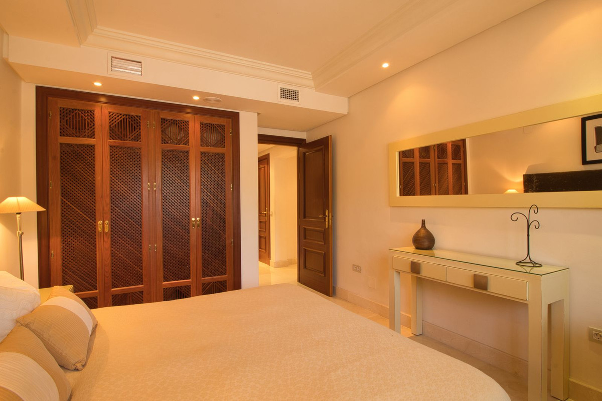 Huis te koop in Estepona | 2 slaapkamers H5457070