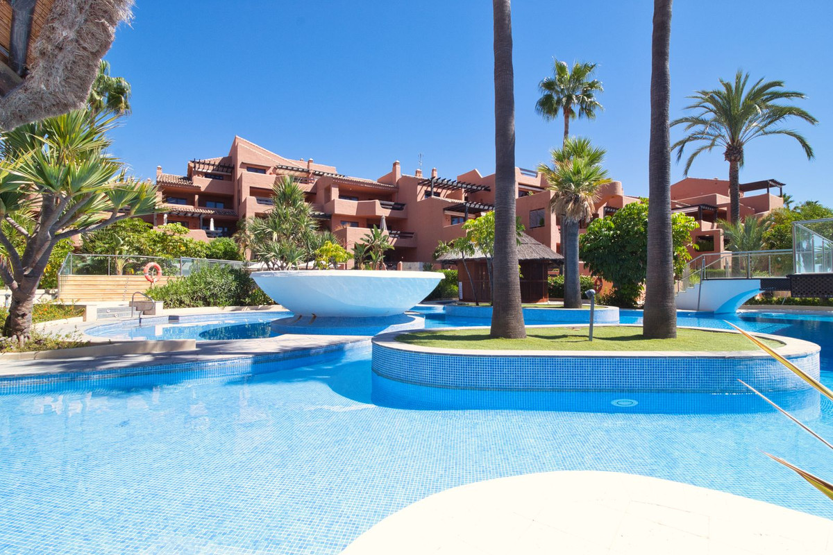 Huis te koop in Estepona | 2 slaapkamers H5457070