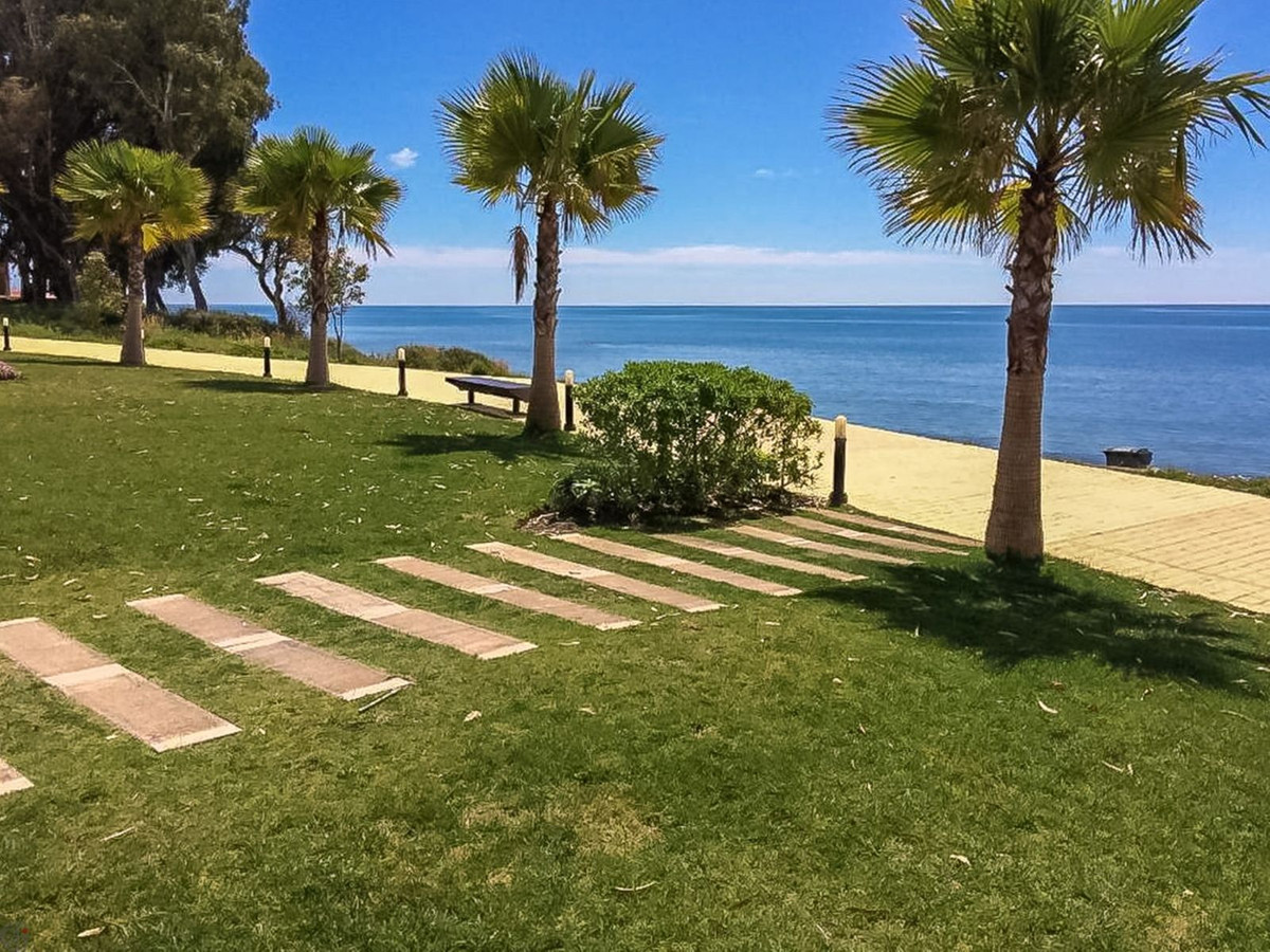 Huis te koop in Estepona | 2 slaapkamers H5457070