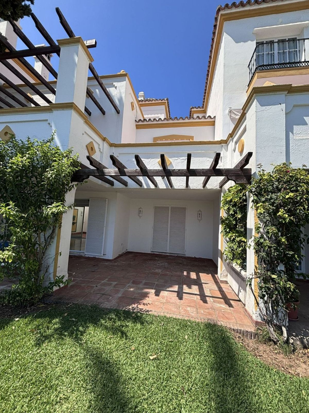 Huis te koop in Estepona | 3 slaapkamers H5459593