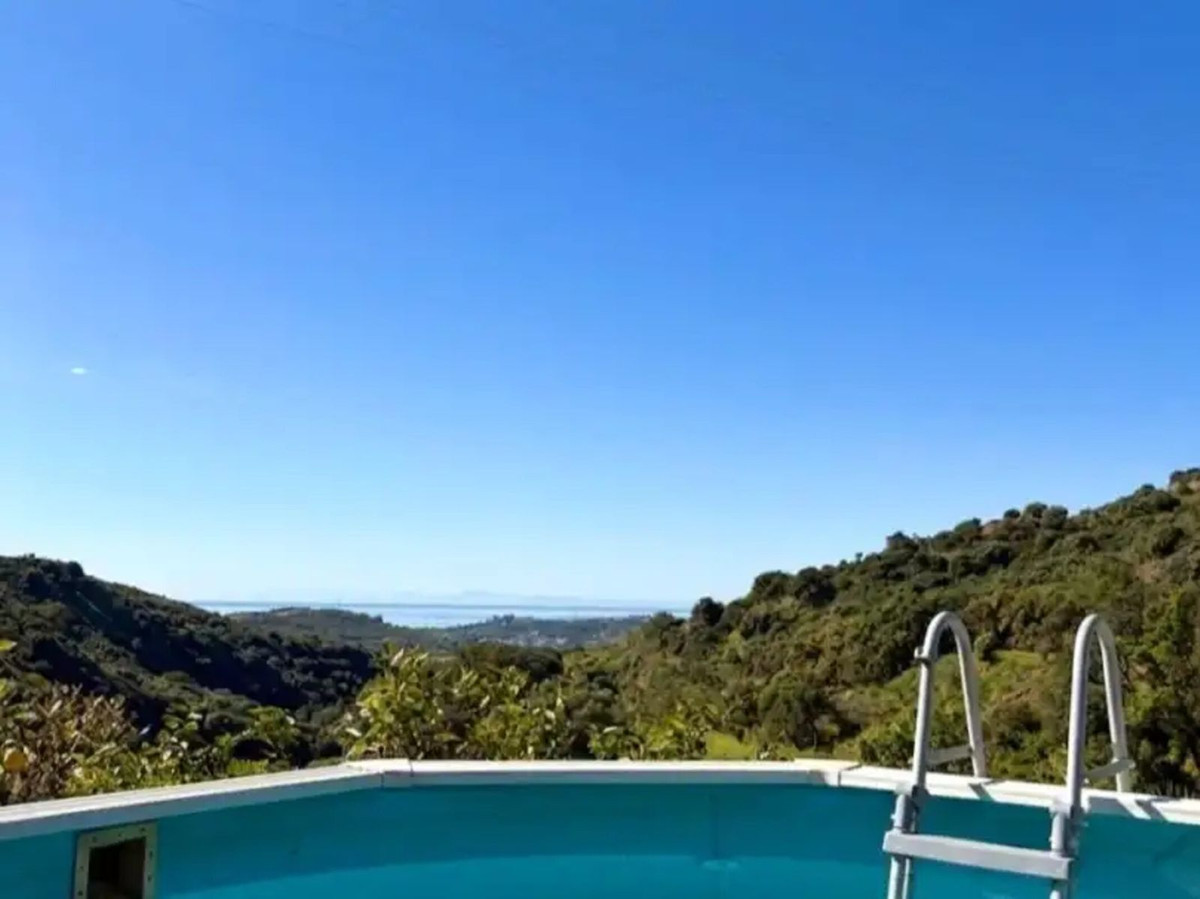 Finca - Cortijo te koop in Estepona | 3 slaapkamers H5459608