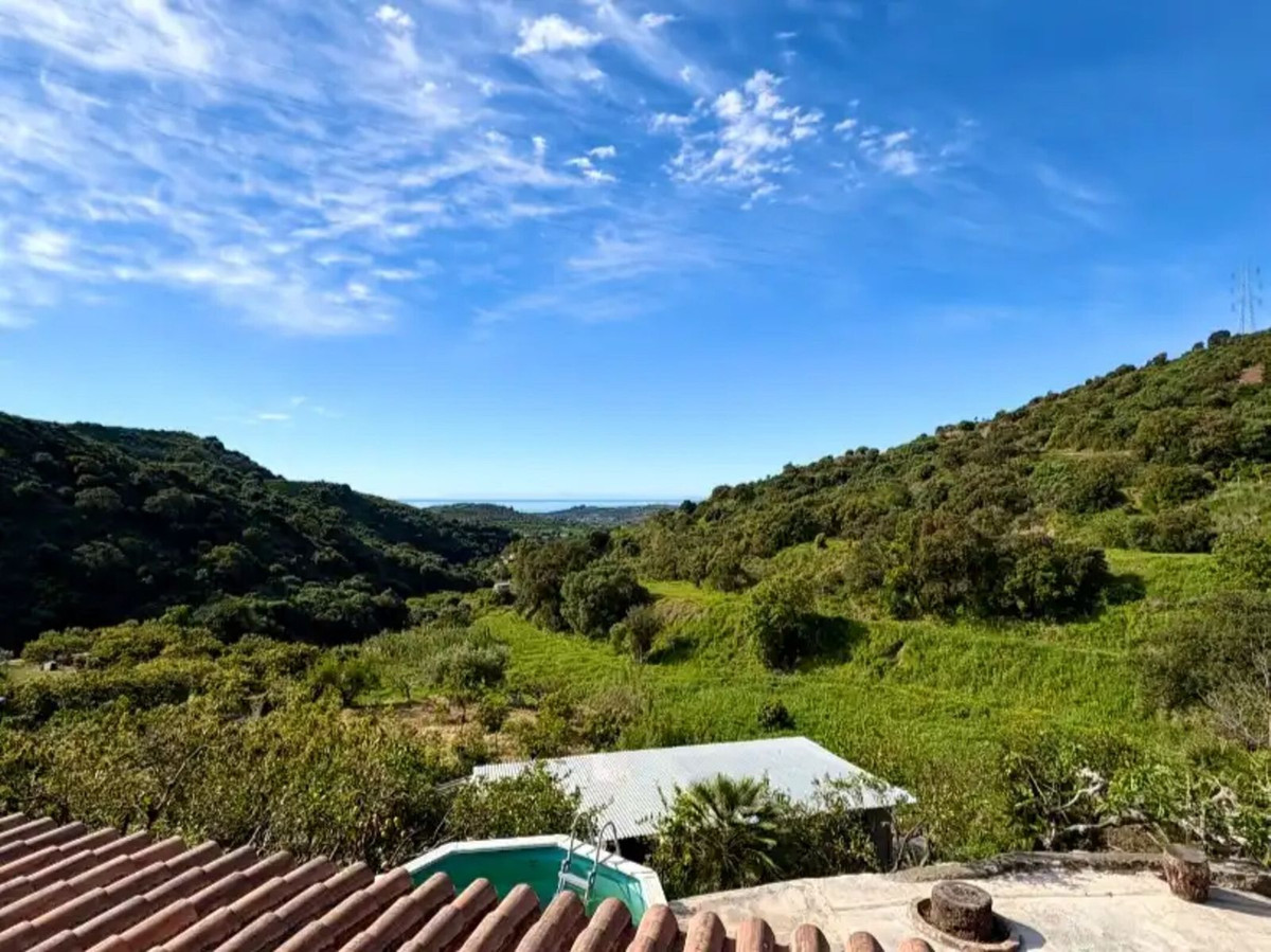 Finca - Cortijo te koop in Estepona | 3 slaapkamers H5459608