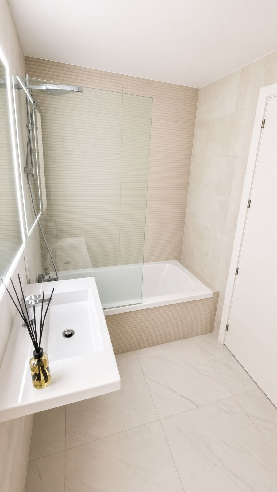 Huis te koop in Estepona | 2 slaapkamers H5459947
