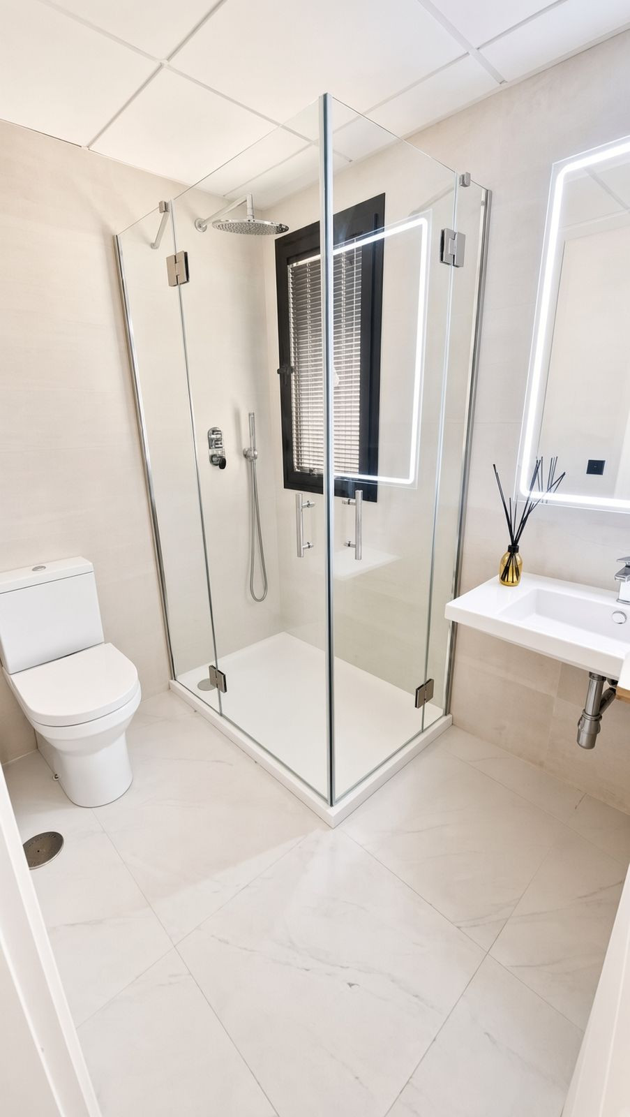 Huis te koop in Estepona | 2 slaapkamers H5459947
