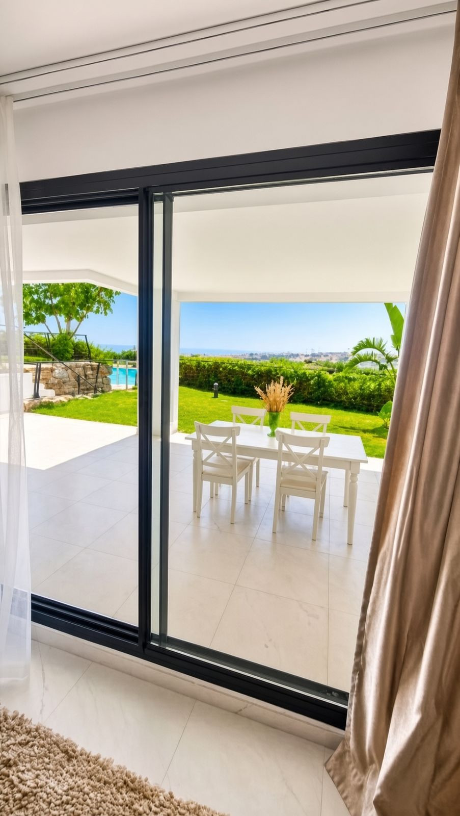 Huis te koop in Estepona | 2 slaapkamers H5459947