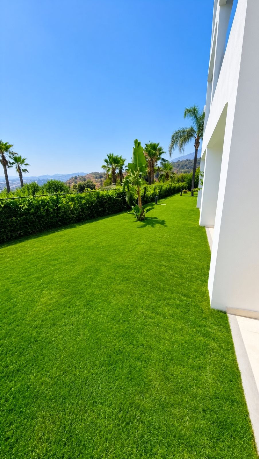 Huis te koop in Estepona | 2 slaapkamers H5459947