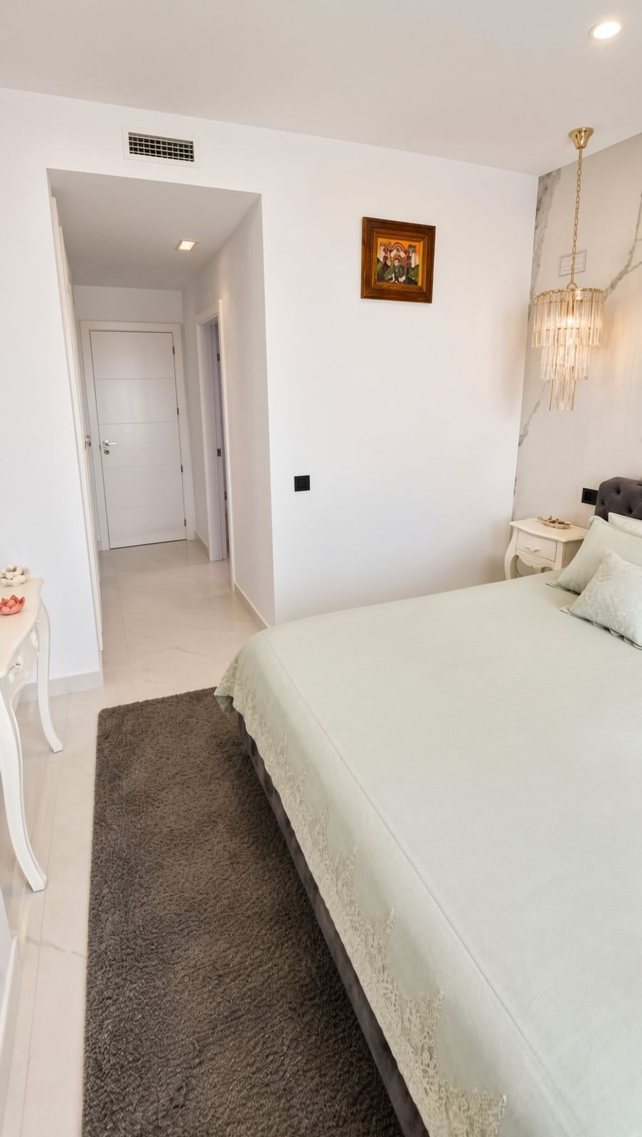 Huis te koop in Estepona | 2 slaapkamers H5459947