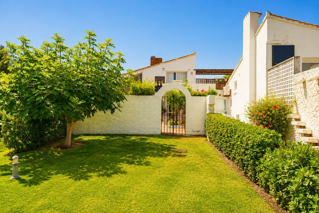 Huis te koop in Estepona | 2 slaapkamers H5460658