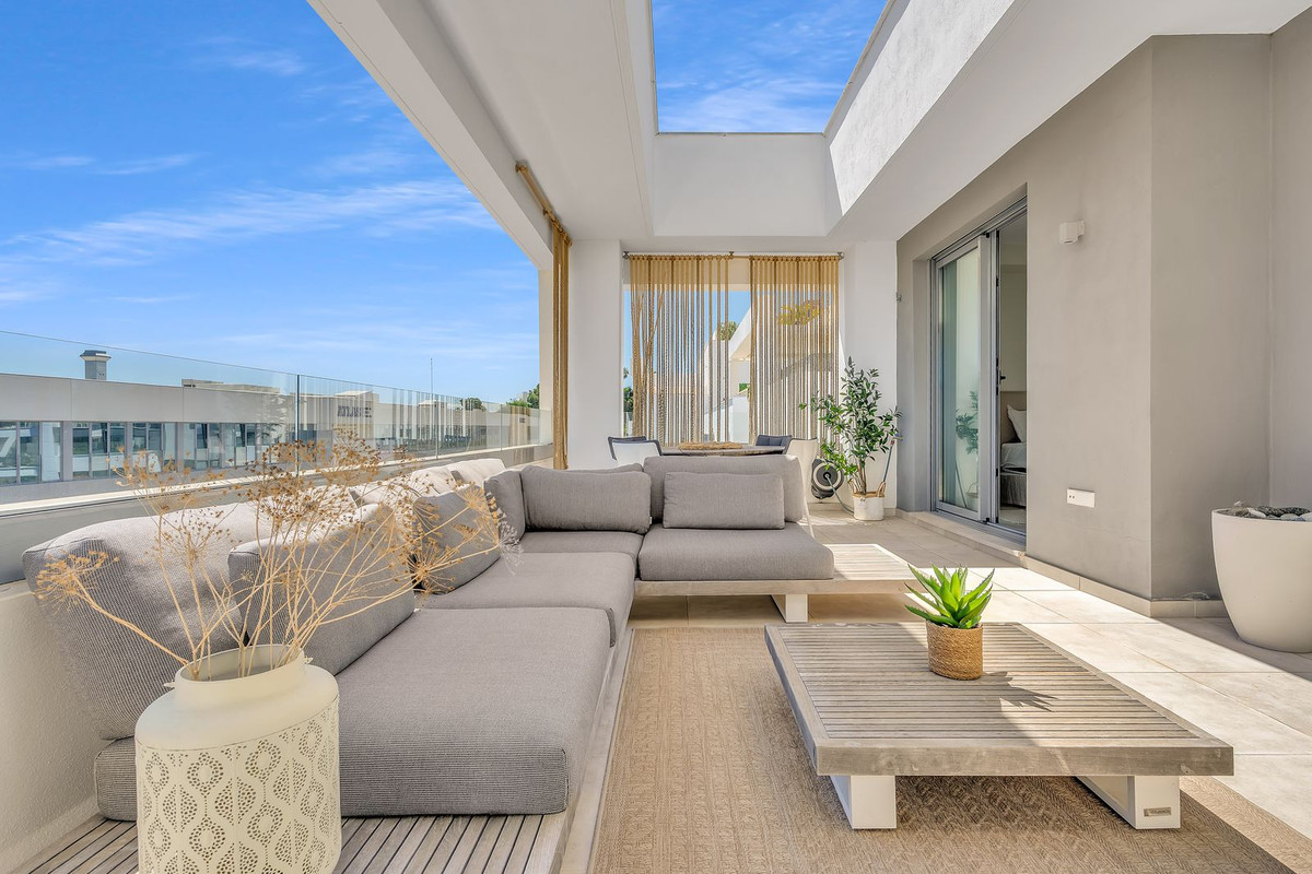 Huis te koop in Estepona | 2 slaapkamers H5460781