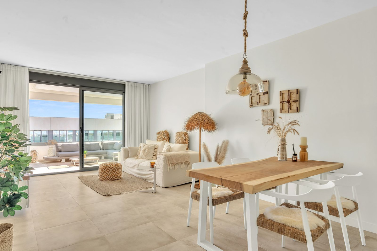 Huis te koop in Estepona | 2 slaapkamers H5460781