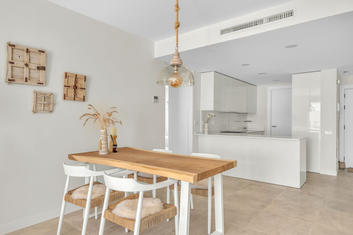 Huis te koop in Estepona | 2 slaapkamers H5460781