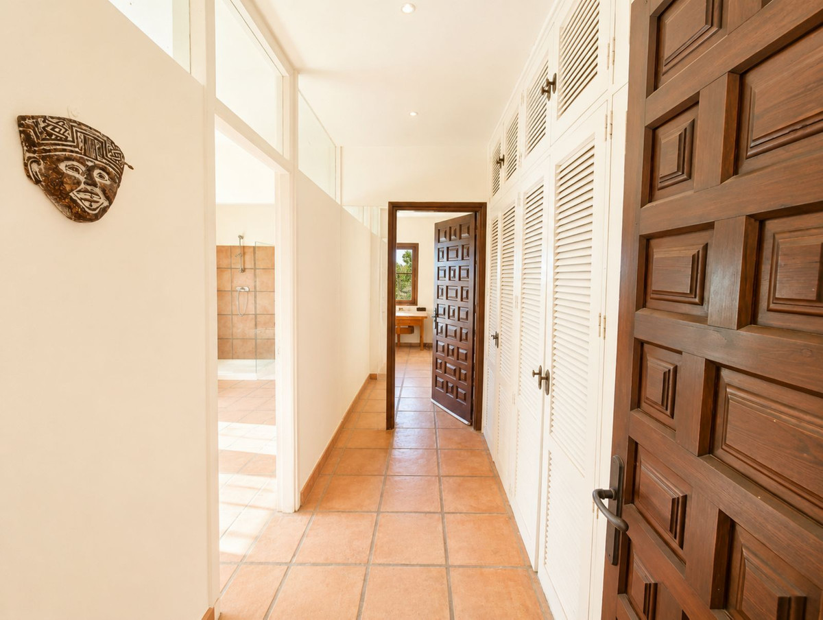 Finca - Cortijo te koop in Estepona | 4 slaapkamers H5460985