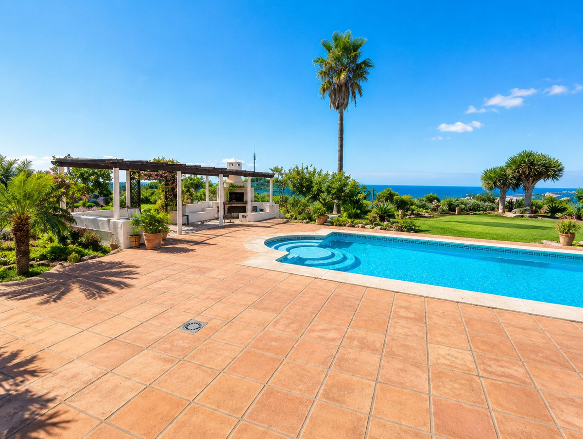 Finca - Cortijo te koop in Estepona | 4 slaapkamers H5460985