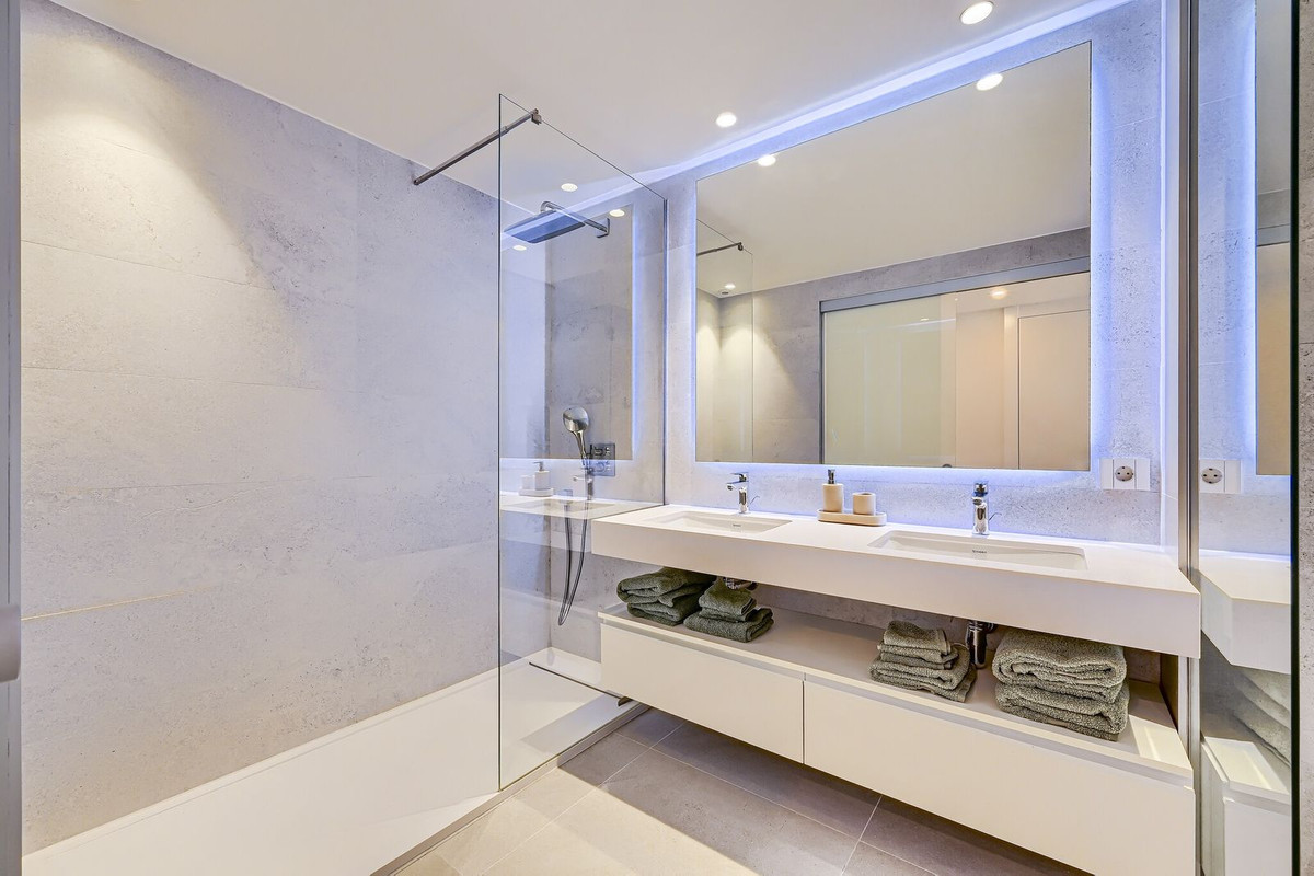 Huis te koop in Estepona | 3 slaapkamers H5461537