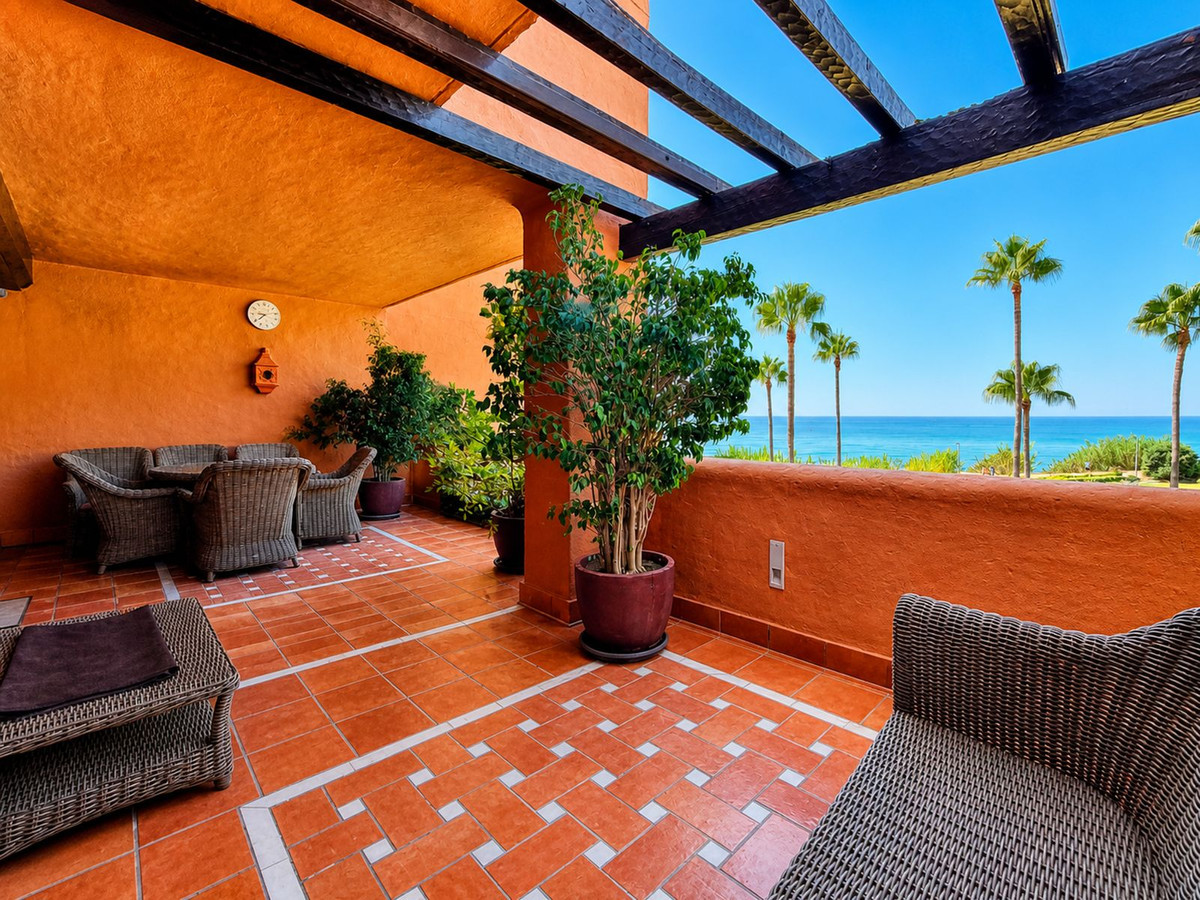 Appartement te koop in Estepona | 3 slaapkamers H5462002
