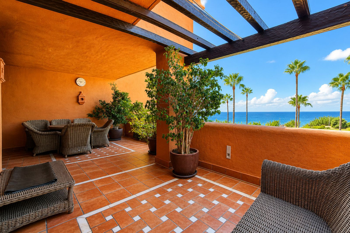 Appartement te koop in Estepona | 3 slaapkamers H5462002