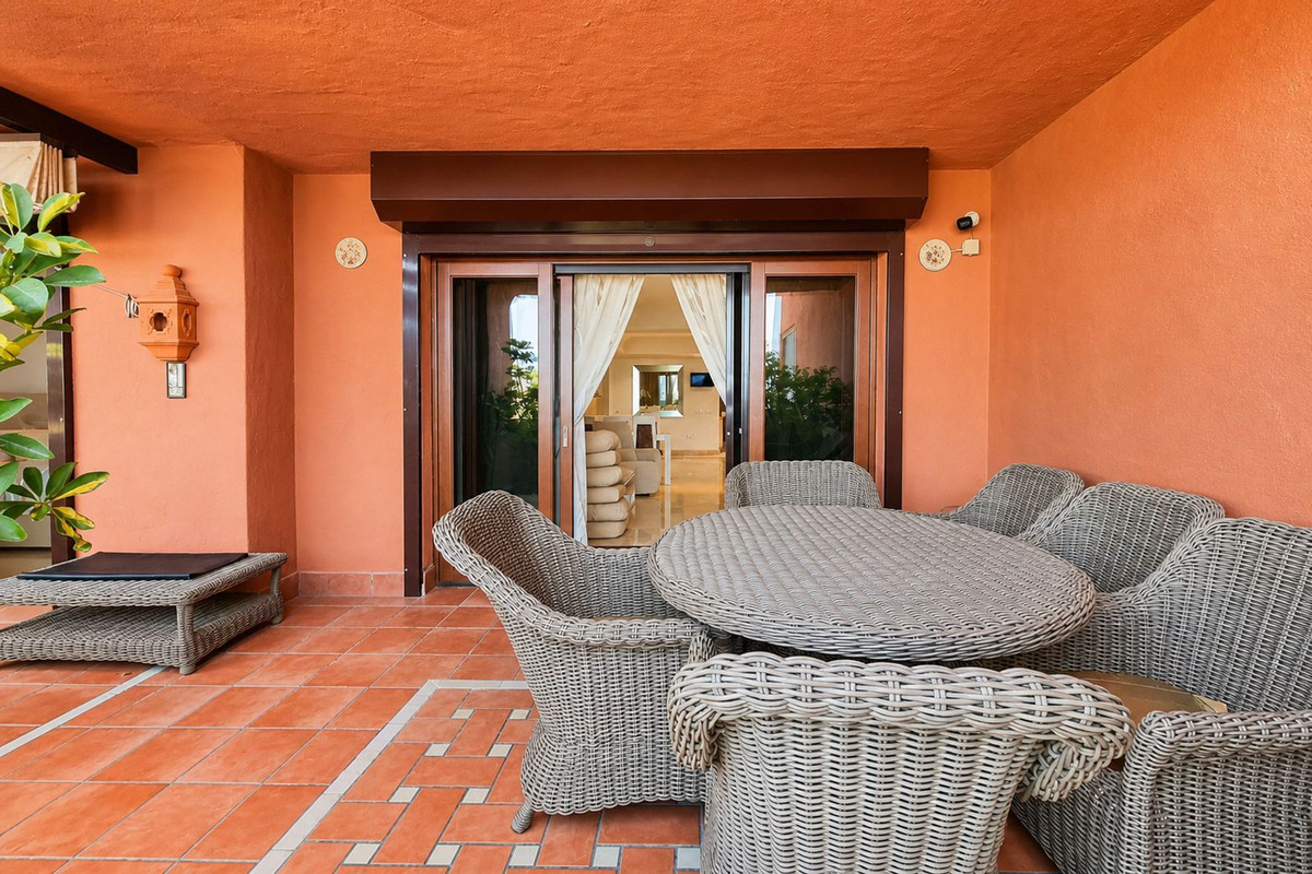 Appartement te koop in Estepona | 3 slaapkamers H5462002