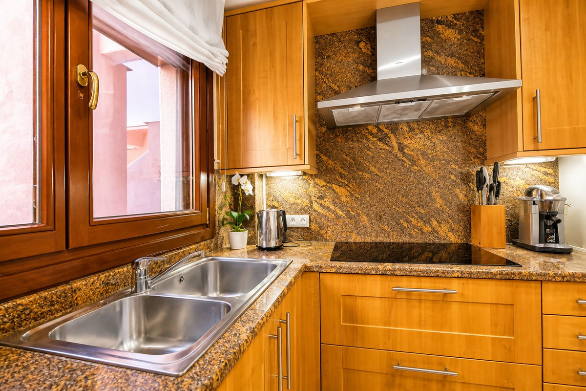 Appartement te koop in Estepona | 3 slaapkamers H5462002