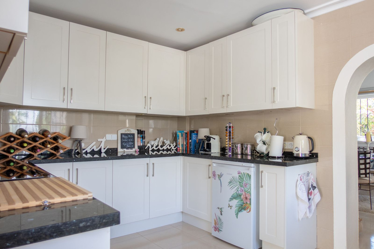 Huis te koop in Estepona | 3 slaapkamers H5462059