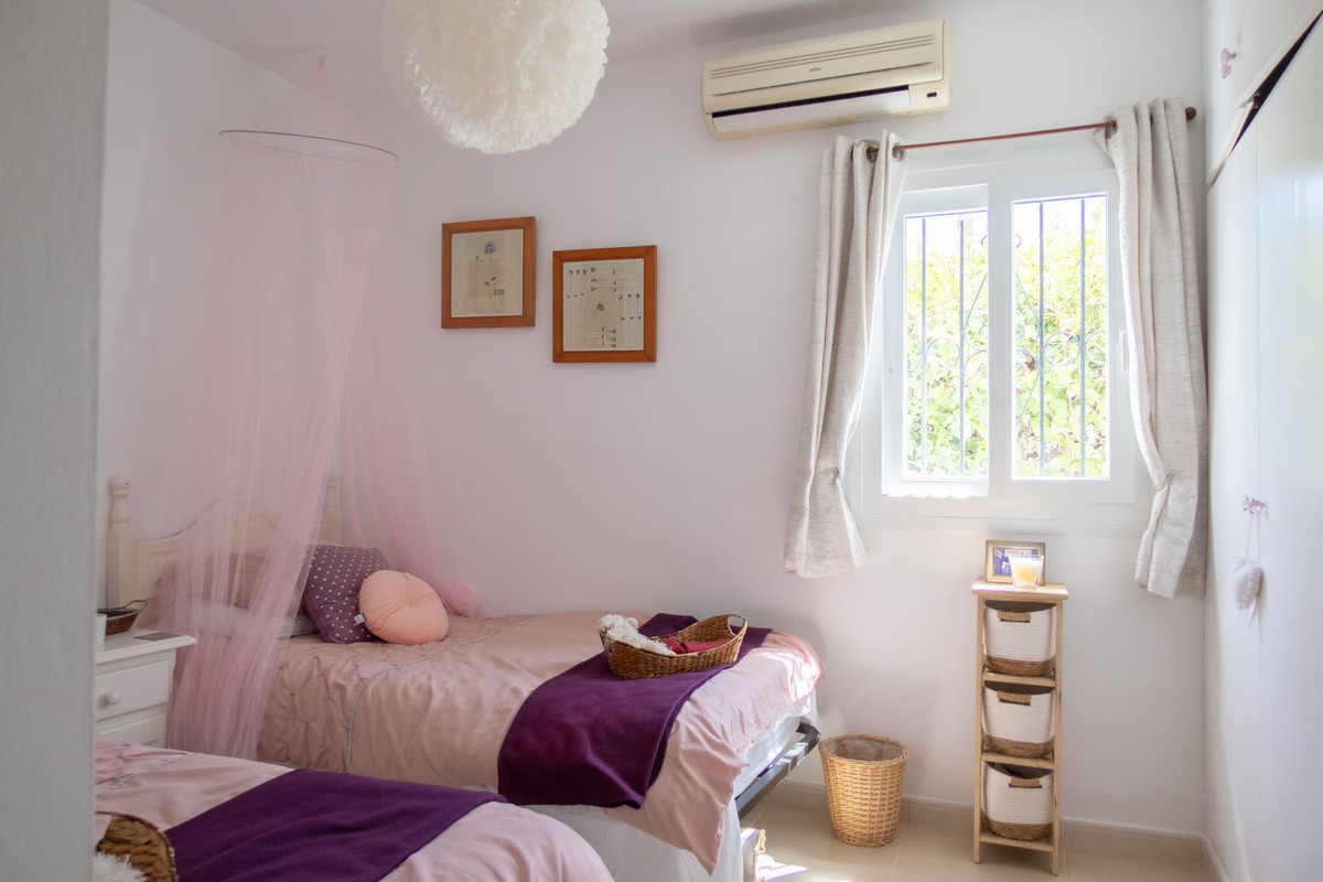Huis te koop in Estepona | 3 slaapkamers H5462059