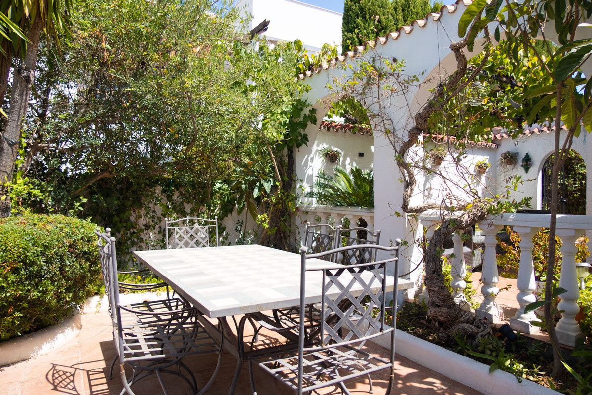 Huis te koop in Estepona | 3 slaapkamers H5462059