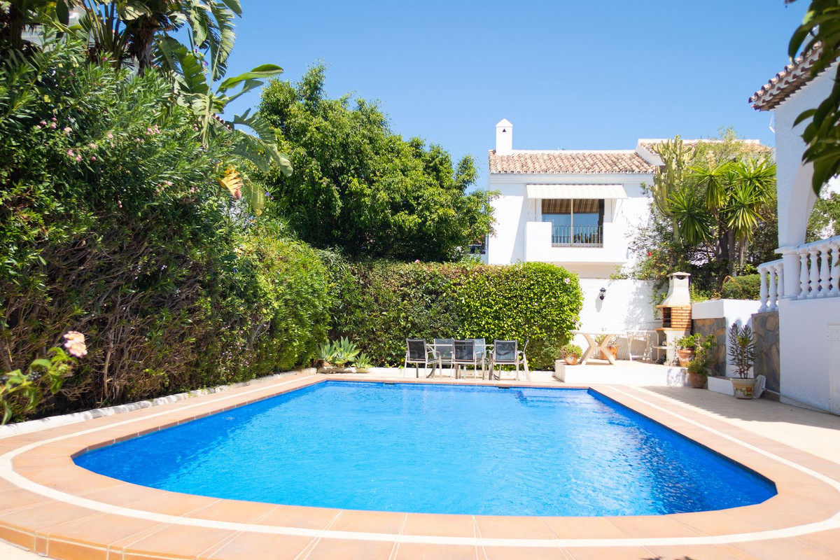 Huis te koop in Estepona | 3 slaapkamers H5462059