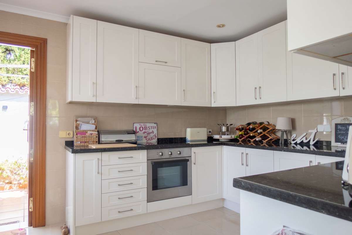 Huis te koop in Estepona | 3 slaapkamers H5462059