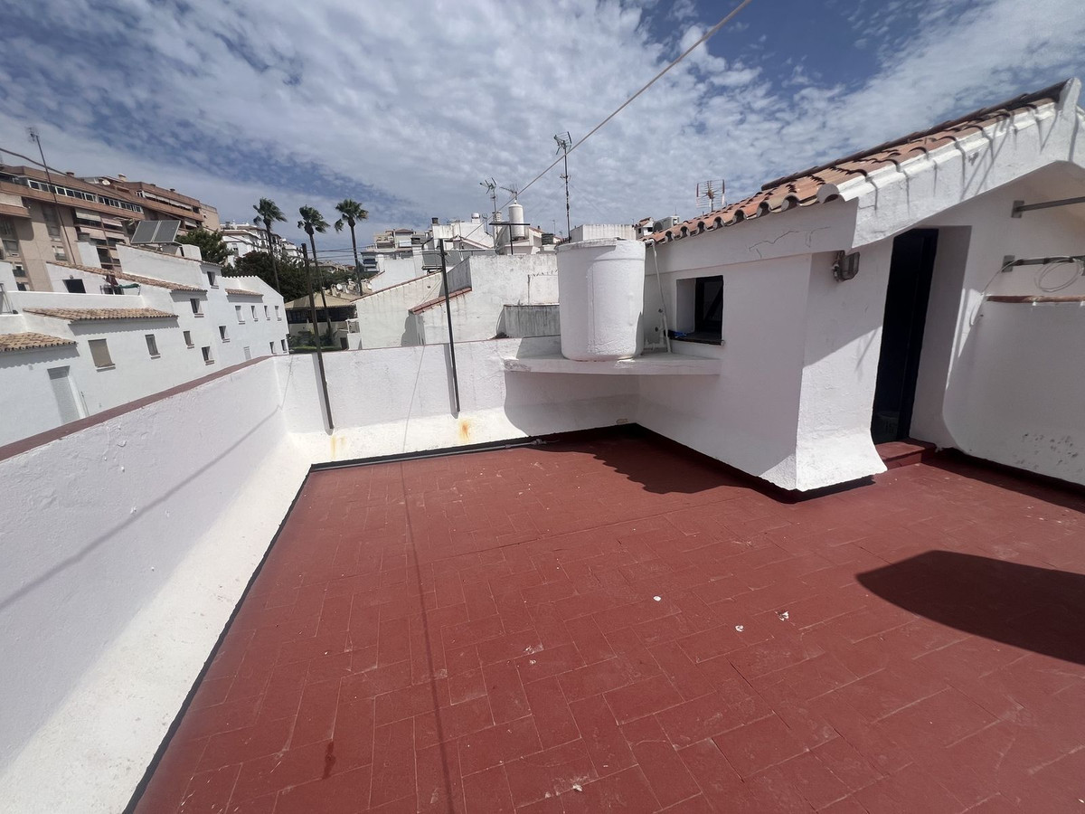 Finca - Cortijo te koop in Estepona | 4 slaapkamers H5462314