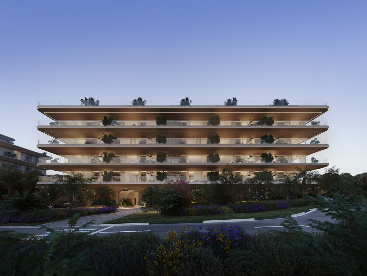 Huis te koop in Estepona | 3 - 4 slaapkamers H5462695