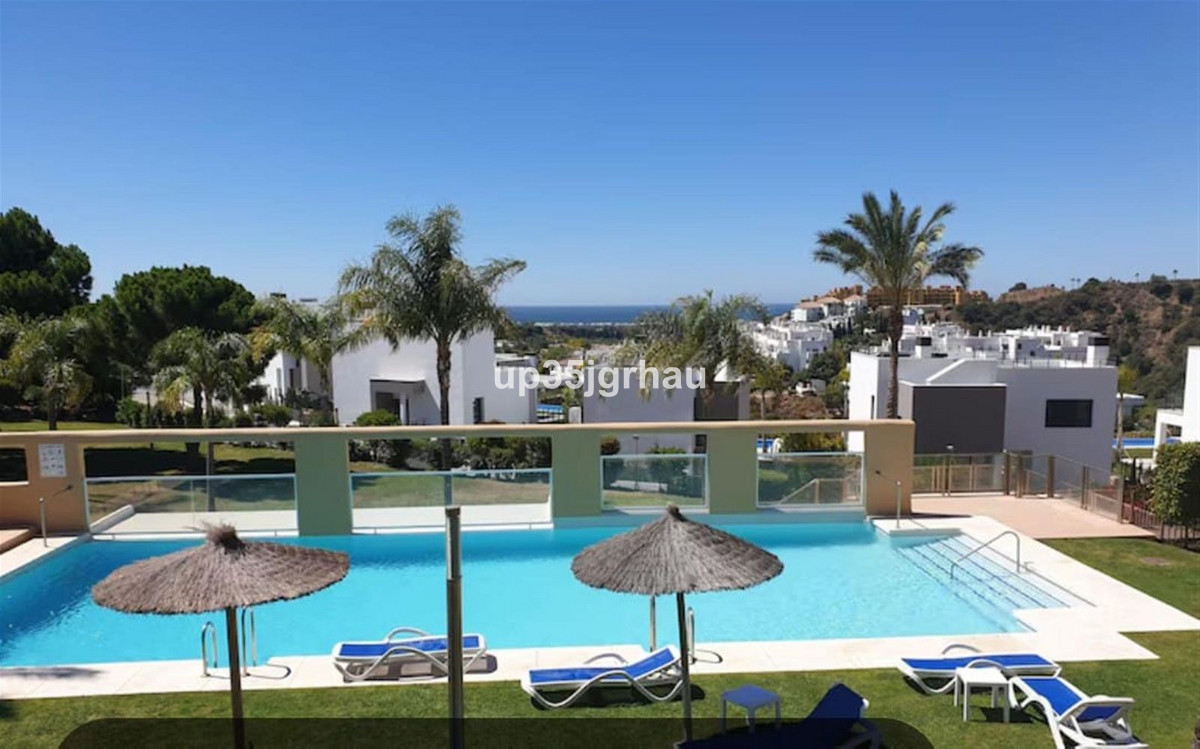 Huis te koop in Estepona | 2 slaapkamers H5462881