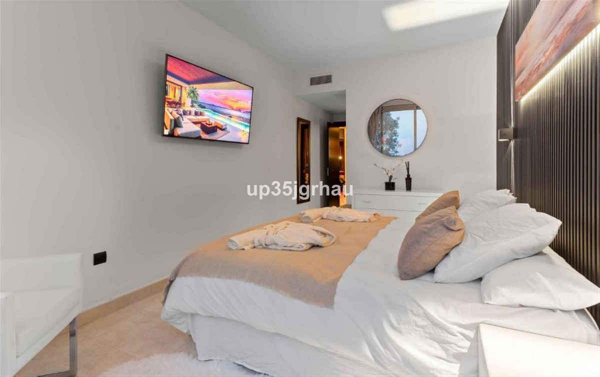 Huis te koop in Estepona | 2 slaapkamers H5462881
