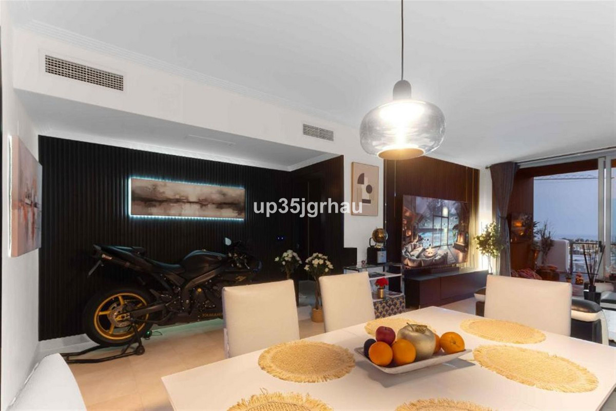 Huis te koop in Estepona | 2 slaapkamers H5462881