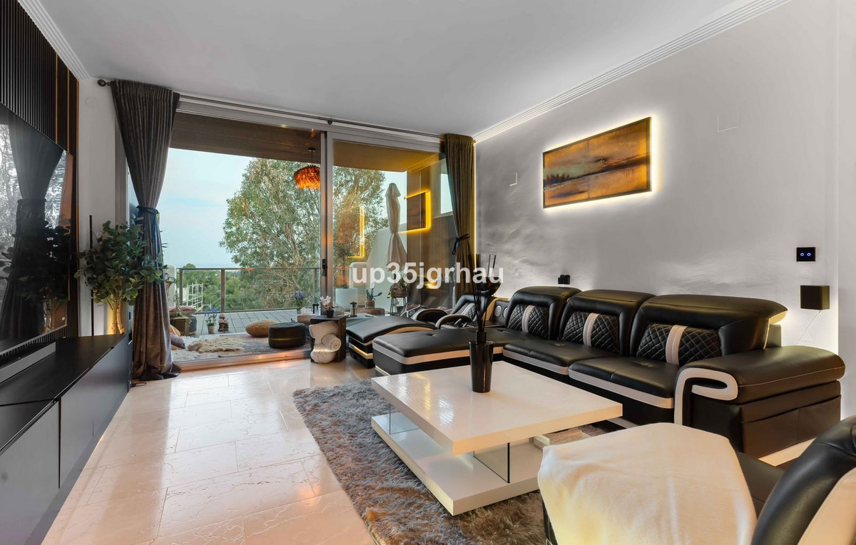 Huis te koop in Estepona | 2 slaapkamers H5462881