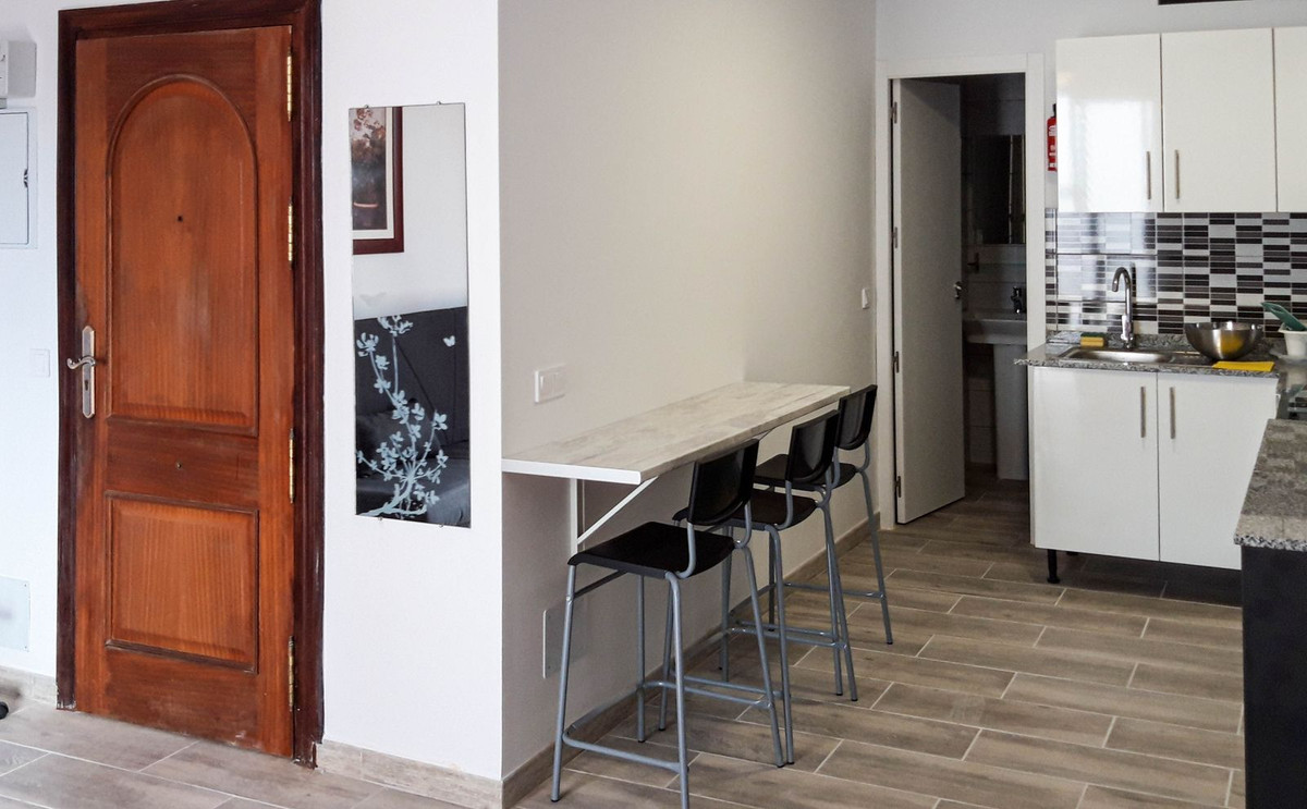 Huis te koop in Estepona | 4 slaapkamers H5462986