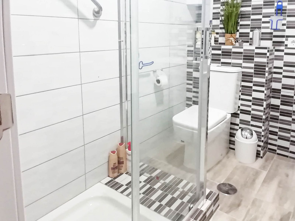 Huis te koop in Estepona | 4 slaapkamers H5462986