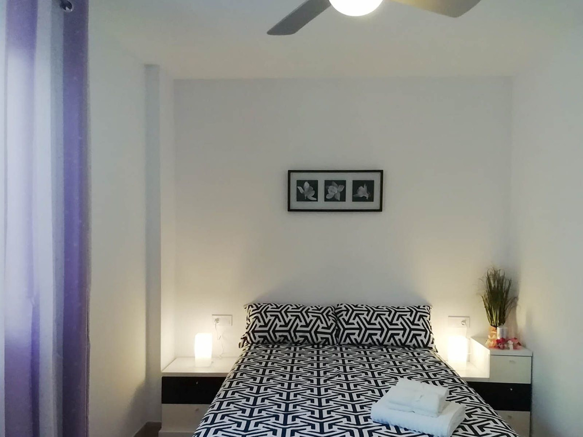 Huis te koop in Estepona | 4 slaapkamers H5462986