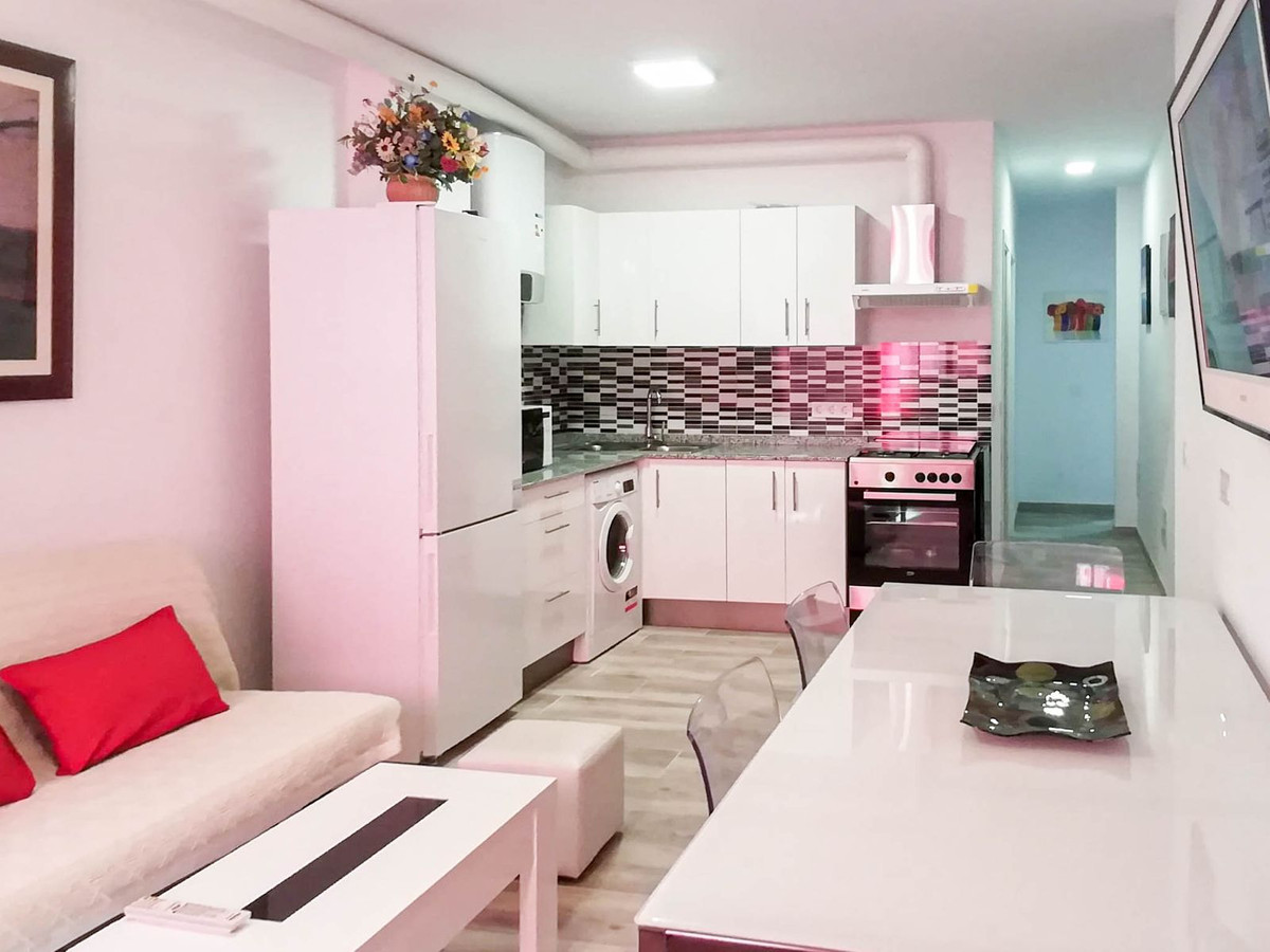 Huis te koop in Estepona | 4 slaapkamers H5462986