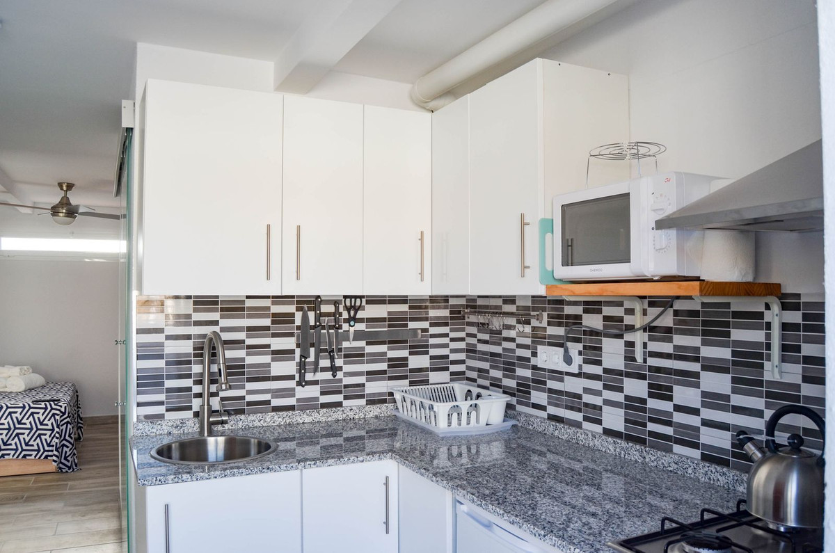 Huis te koop in Estepona | 4 slaapkamers H5462986