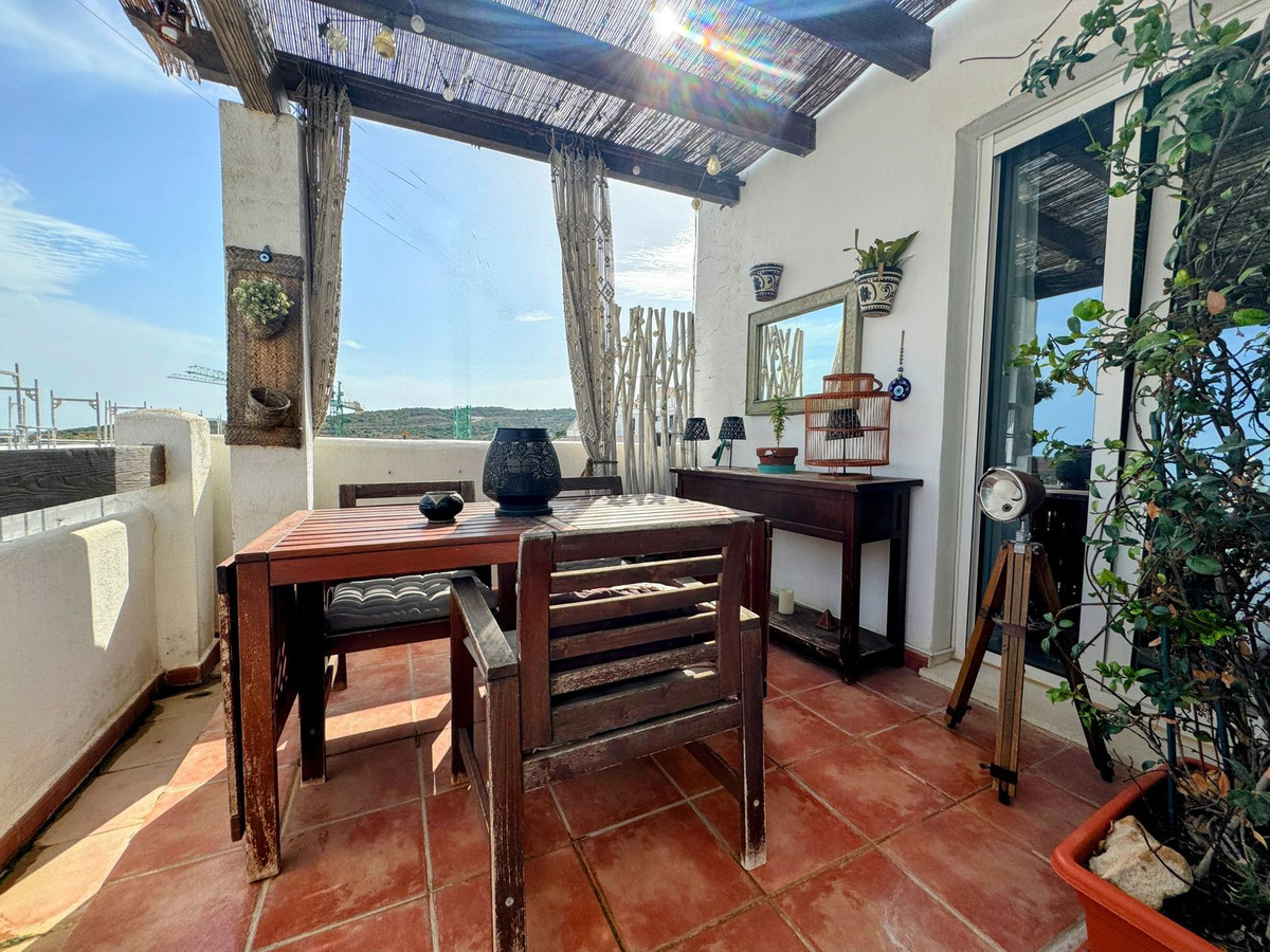 Appartement te koop in Estepona | 2 slaapkamers H5464138