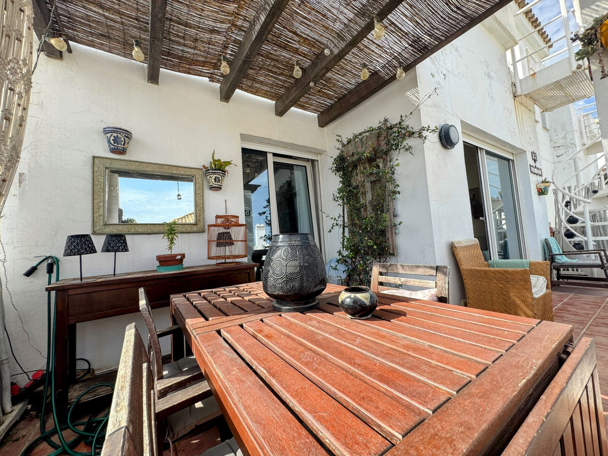 Appartement te koop in Estepona | 2 slaapkamers H5464138