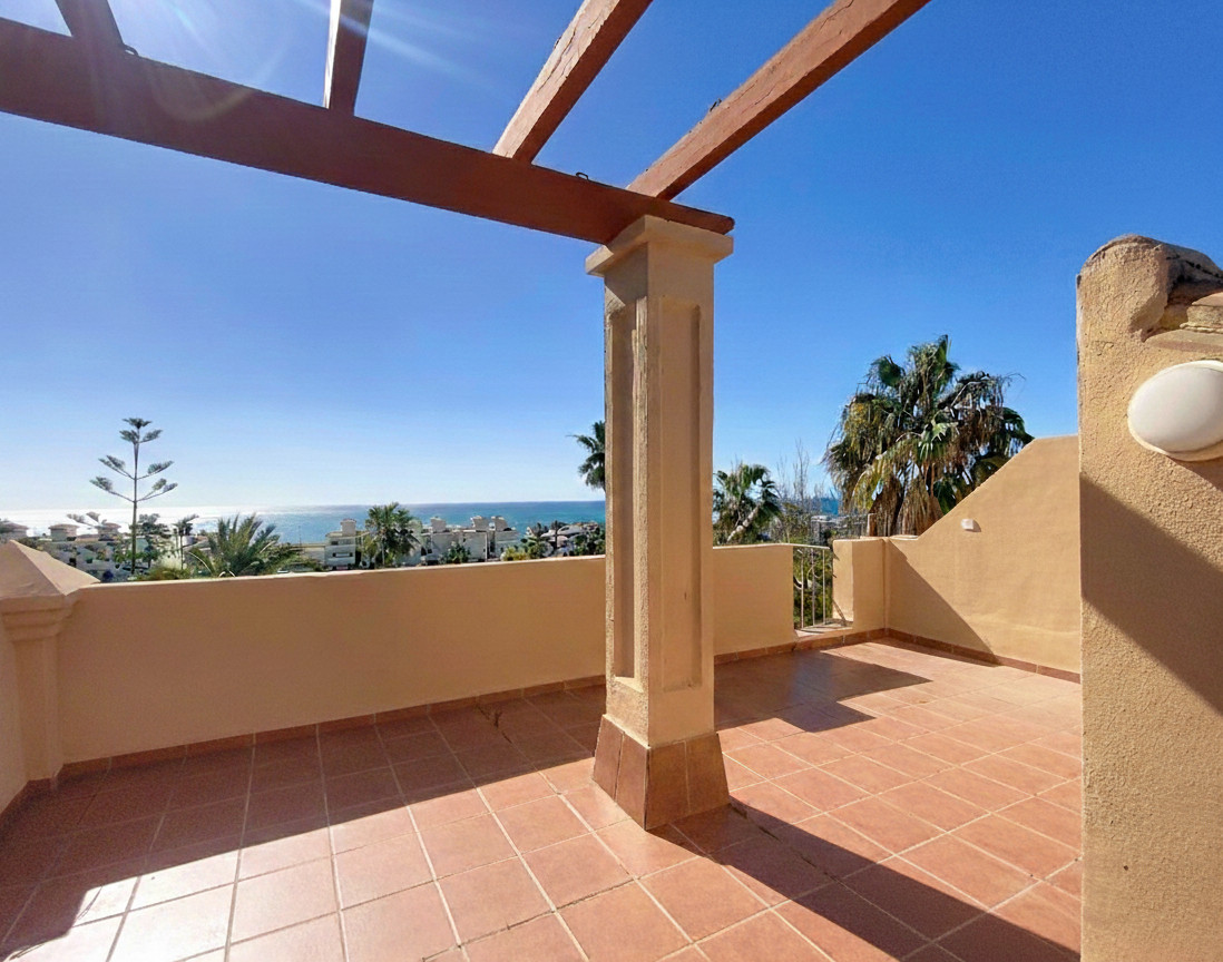 Huis te koop in Estepona | 3 slaapkamers H5464990