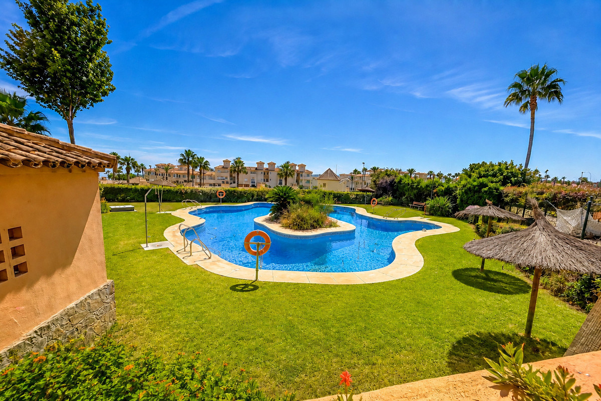 Huis te koop in Estepona | 3 slaapkamers H5464990