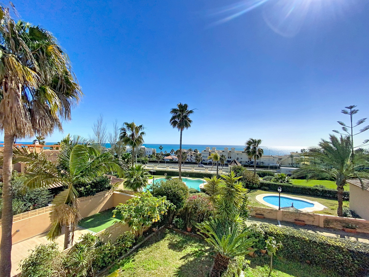 Huis te koop in Estepona | 3 slaapkamers H5464990