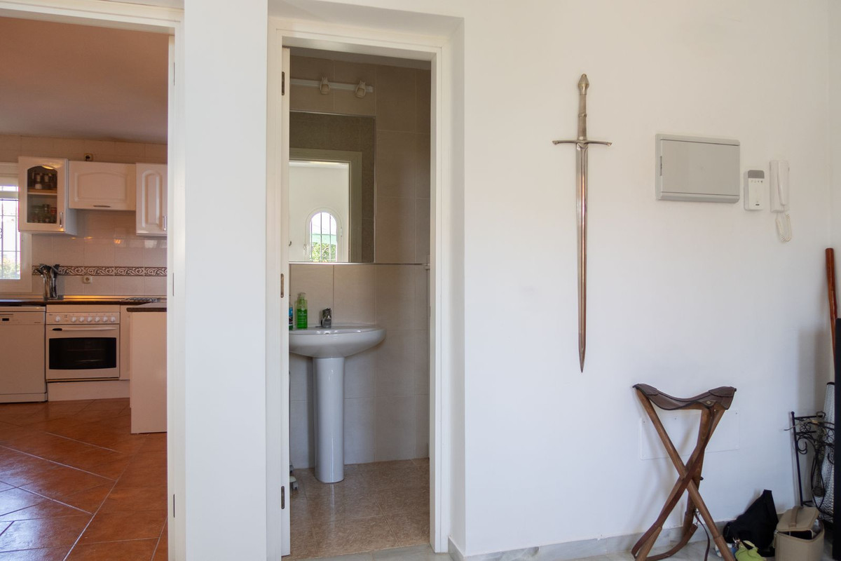 Huis te koop in Estepona | 3 slaapkamers H5465248
