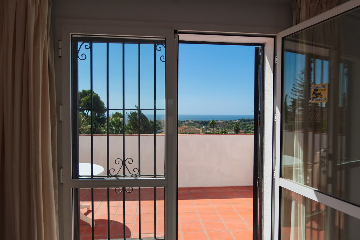 Huis te koop in Estepona | 3 slaapkamers H5465248